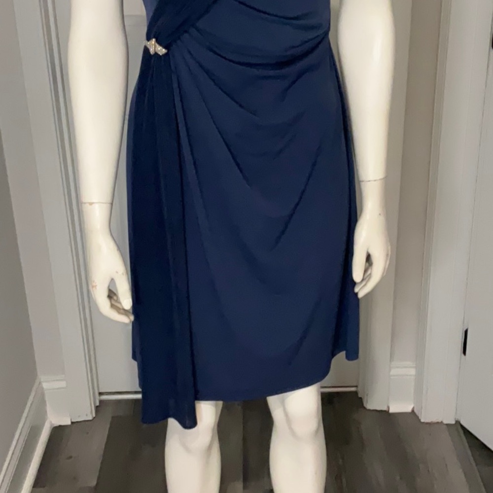 David's Bridal Dress - Picture 4 of 11